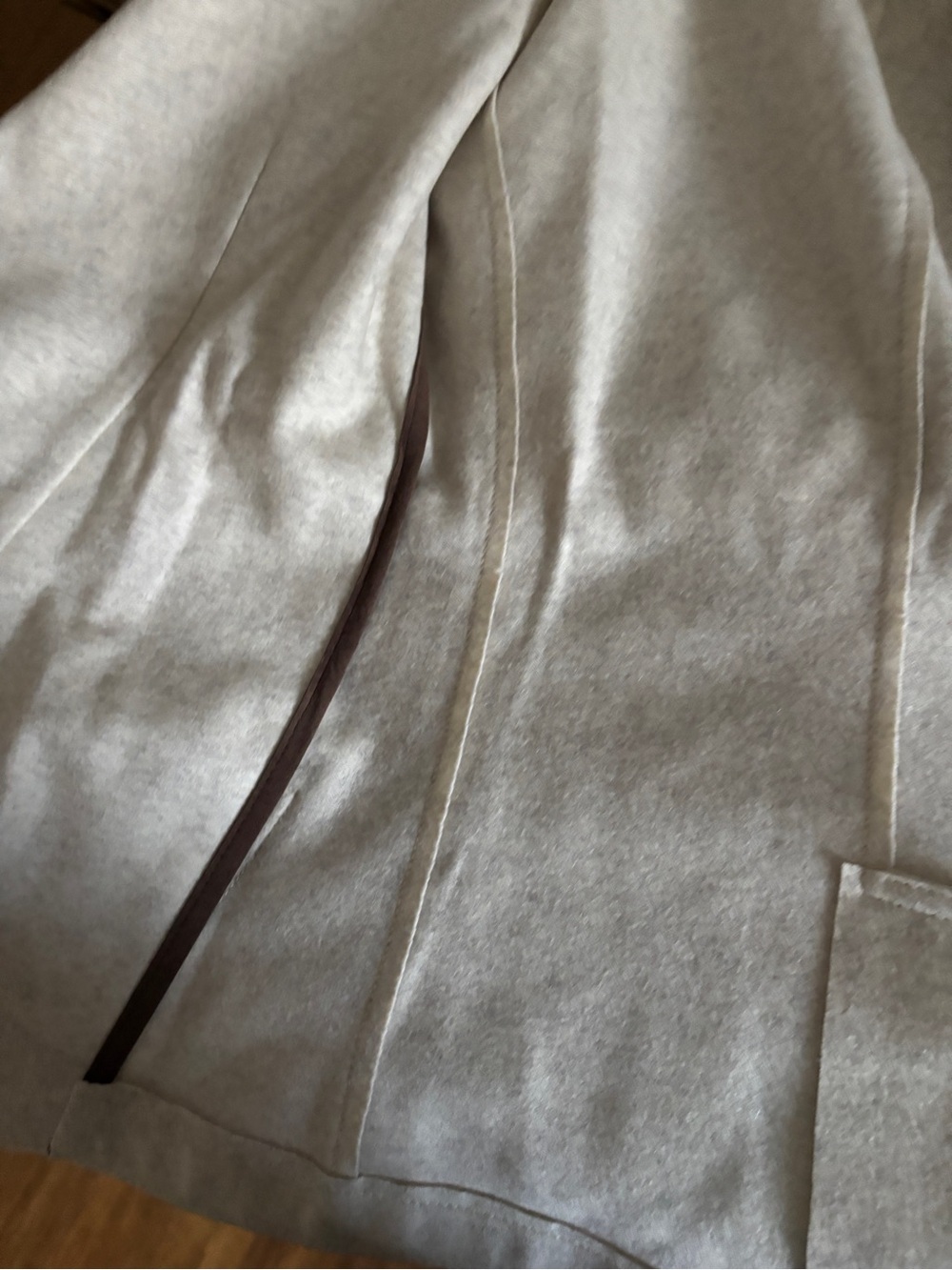 Eleventy Italian wool Light tan Women's Blazer Jacket - Classic Tailored size 40 - Picture 11 of 14